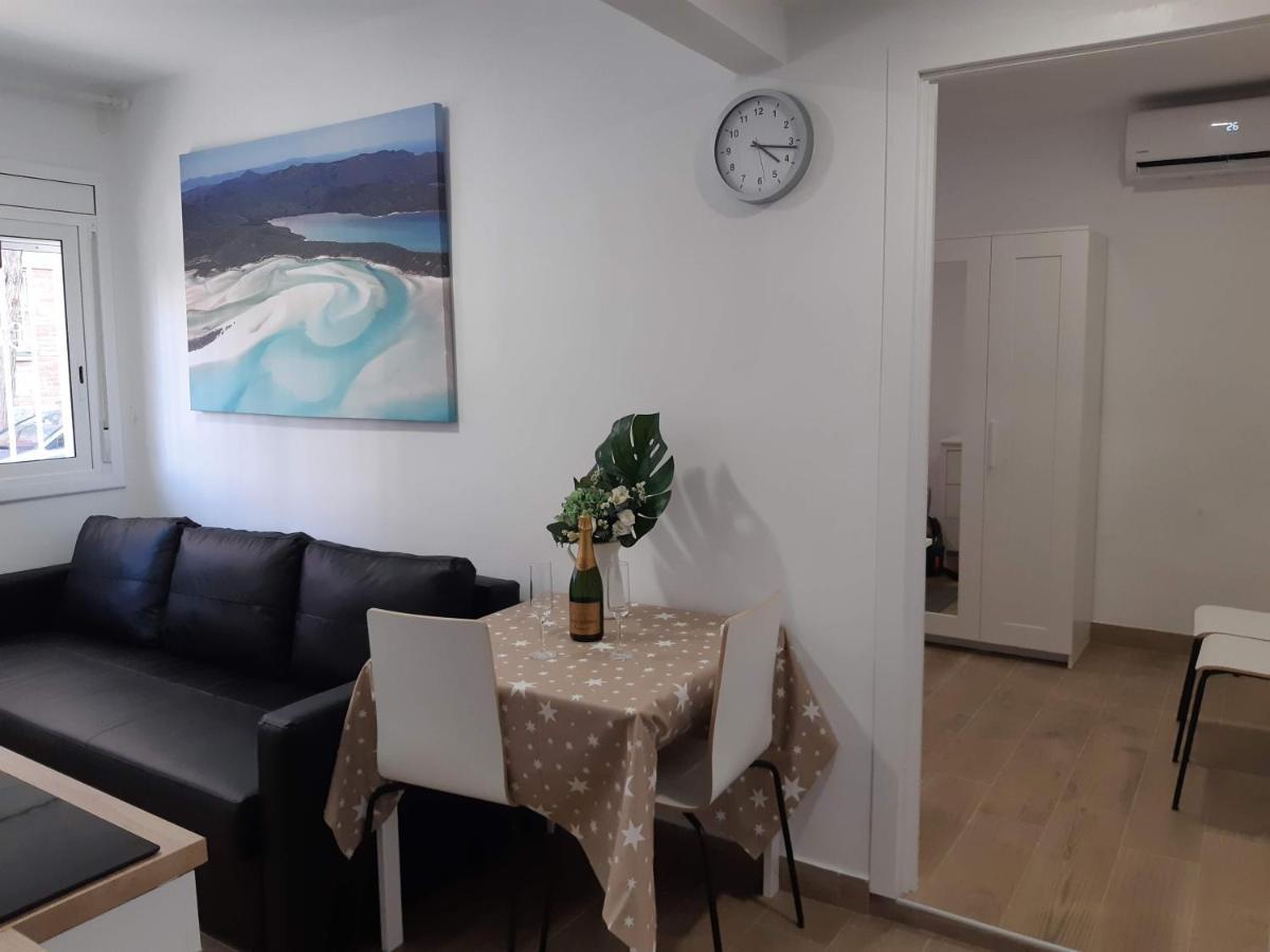 Lucky Home 1 Santa Coloma de Gramanet 外观 照片